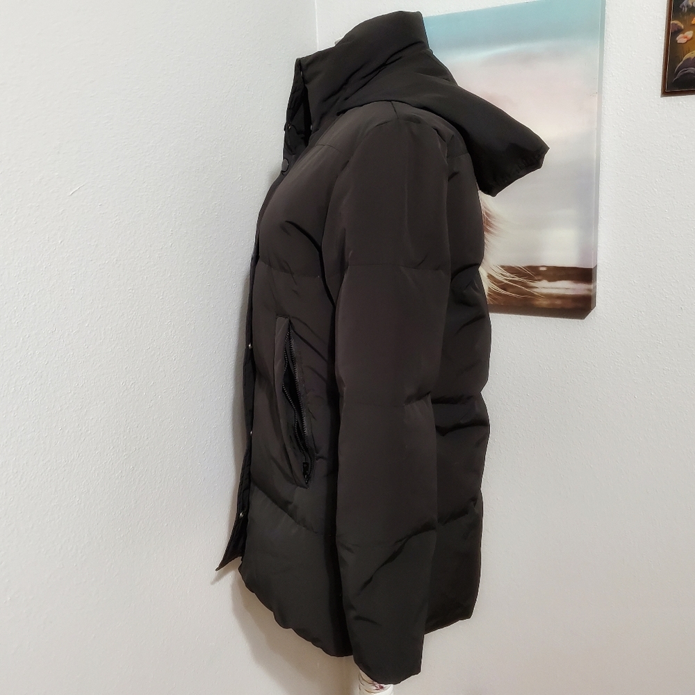 Banana Republic Puffer Jacket - Picture 2 of 7